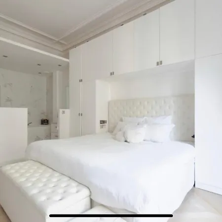 Luxury 165m2 16 Victor Hugo Etoile Ac Apartment Paris